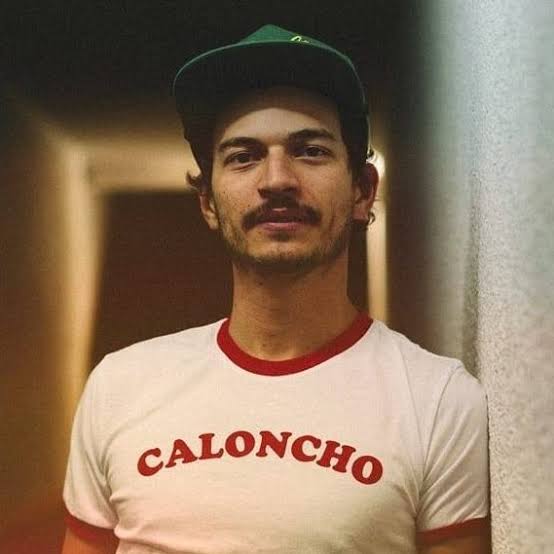 Caloncho corazón atómico